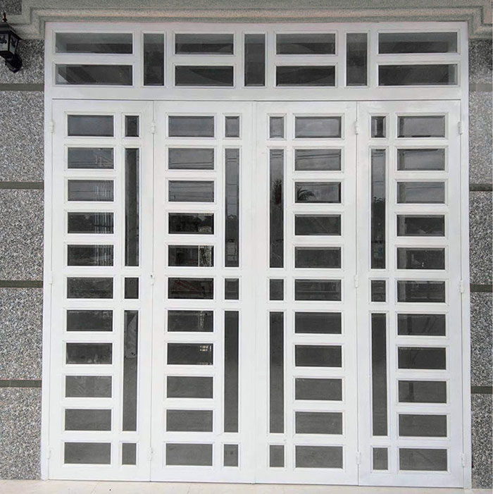 Cửa sắt 4 cánh kính